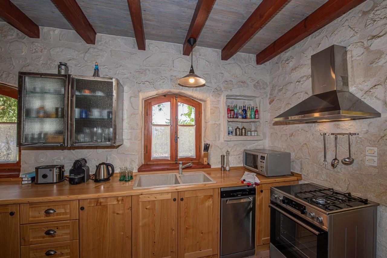 Semesterbostad Wild Oak Estate - Stunning Views At A Dreamy Location, By Zantewize Argassi